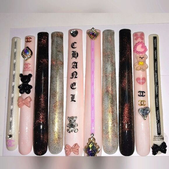 Hand crafted custom 5XL long acrylic press on nails sz Medium - Picture 1 of 8